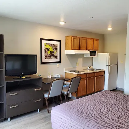 Woodspring Suites San Antonio South